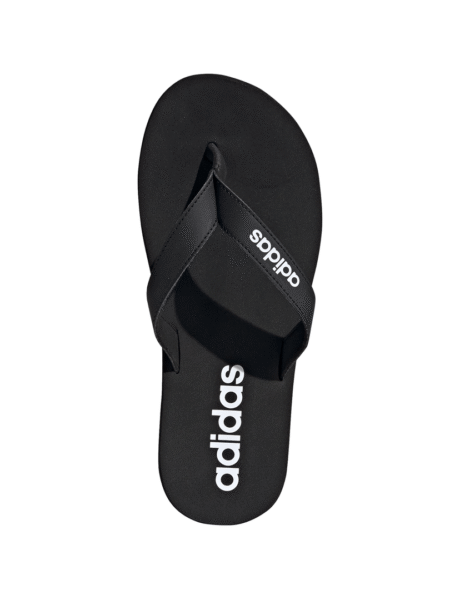 Adidas Eezay Flip Flop EG2042 – juodos vyriškos šlepetės per pirštą su baltu logotipu, lengvos ir patogios vasarai.