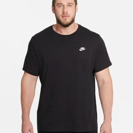 Nike vyriški marškinėliai juodos spalvos Sportswear Club T-Shirt AR4997-013
