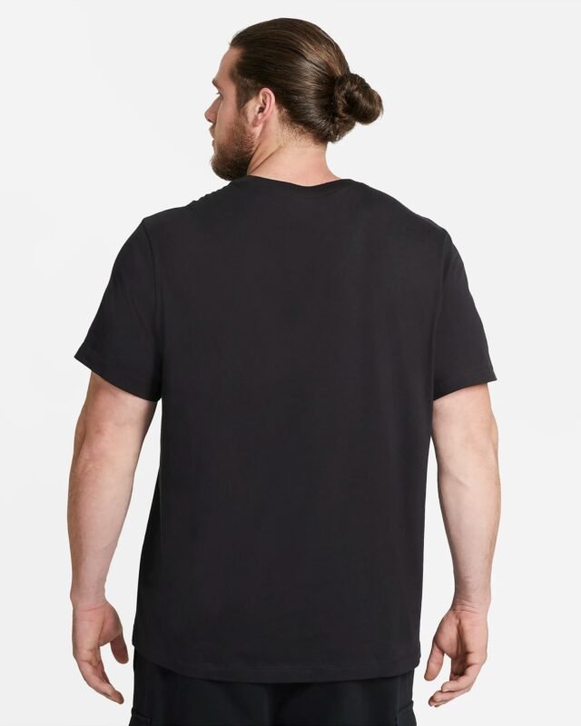 Nike Marškinėliai Vyrams Medvilniniai Juodi T-Shirts AR4997-013 - Image 2