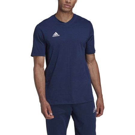 Adidas mėlyni vyriški marškinėliai Essentials Ent 22 Tee HC0450 su kontrastiniu logotipu.