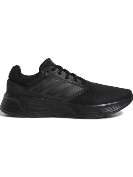 Adidas vyriški juodi bėgimo batai Galaxy 6 GW4138 su kvėpuojančiu tinkliniu viršumi ir amortizuojančiu Cloudfoam padu.