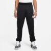 Nike sportinės kelnės vyrams Therma-FIT, juodos su balta juosta, fleece vidus, patogios ir šiltos laisvalaikiui ar sportui. DQ5824-010