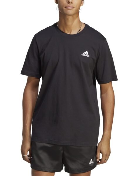 Adidas vyriški juodi medvilniniai marškinėliai IC9282 su trumpomis rankovėmis ir mažu logotipu priekyje.