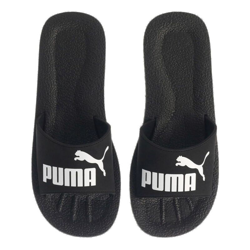 Puma vyriškos juodos šlepetės Purecat Slide 360262-01 su baltu logotipu – sintetinės, įspiriamos, baseinui ir laisvalaikiui.