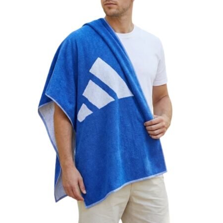 Didelis mėlynas rankšluostis Adidas 3Bar Towel Large IR6241, 100% medvilnė, 70x140 cm, su klasikinėmis 3 juostelėmis.