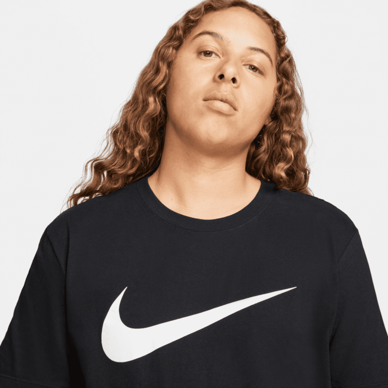 Nike Marškinėliai Vyrams Juodi Medvilniniai T-Shirts DX1983-010 - Image 4