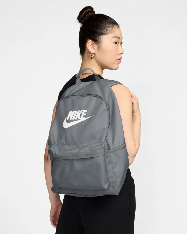 Nike Kuprinė Pilka Unisex Heritage Backpack DC4244-063 - Image 2