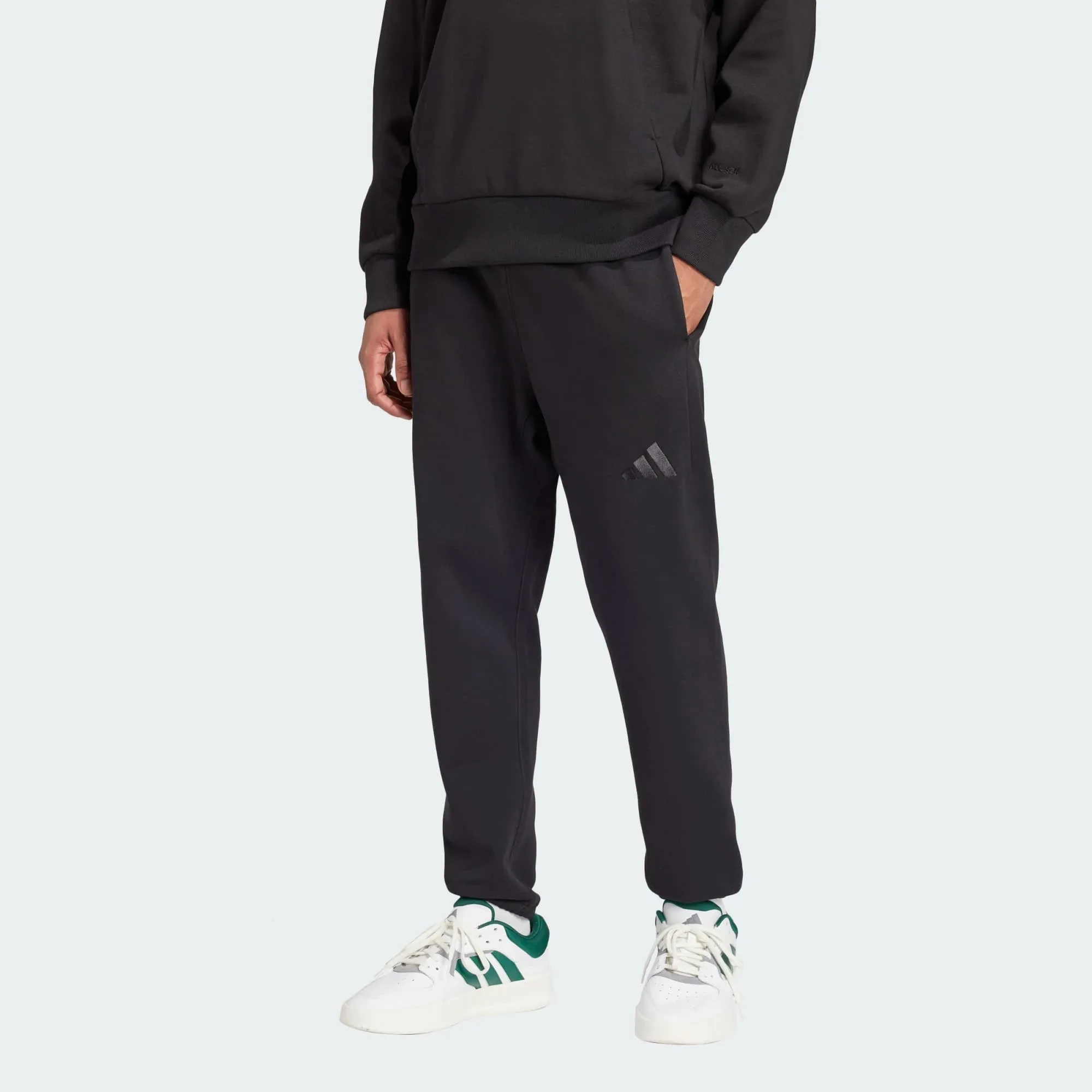 ents7357 Adidas Kelnės Vyrams Juodos Regular Tapered FL Pants IX1246
