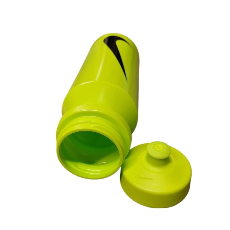 Nike Gertuvė Žalia Water Bottle 950ml N000004030632 - Image 3