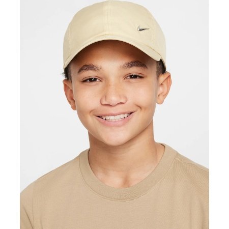 Nike Kepurė Su Snapeliu Vaikams Smėlio Dri-Fit Metal Swoosh Cap FB5064-783