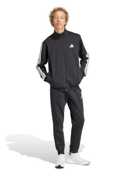 Adidas vyriškas juodas sportinis kostiumas su baltomis 3 juostelėmis JI8878 – stilingas ir tvarus pasirinkimas aktyviam vyrui.