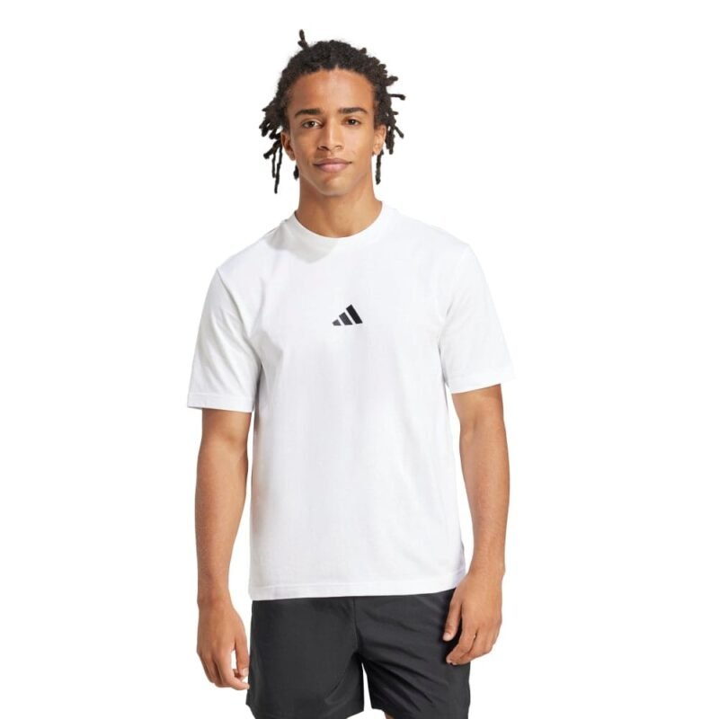 Adidas vyriški balti marškinėliai JF1092 su mažu juodu siuvinėtu logotipu, trumpomis rankovėmis.