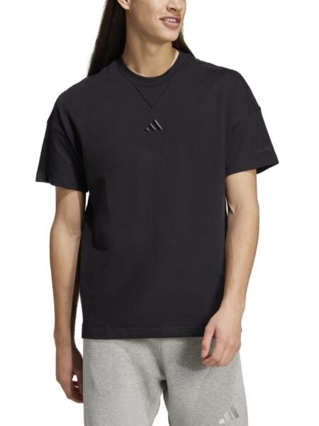 Adidas vyriški juodi marškinėliai Essentials All Szn Tee IY4150 – patogūs ir stilingi marškinėliai vyrams