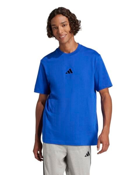 Mėlyni Adidas vyriški marškinėliai Essentials Small Logo JF1094 su trumpomis rankovėmis ir subtiliu logotipu.