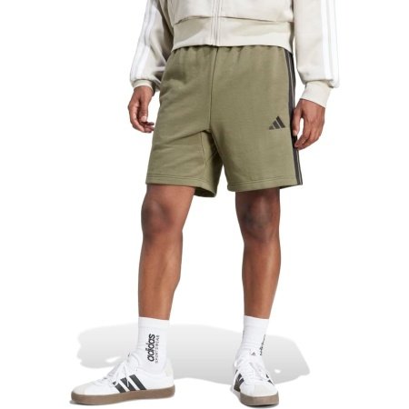 Vyriški Adidas žali šortai su juodomis 3 juostelėmis šonuose, modelis JE6416.