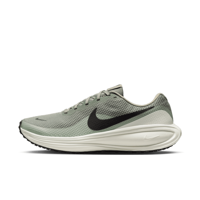 Nike Revolution 8 vyriški sportiniai batai HJ9198-300 chaki spalvos su kvėpuojančiu tinkliniu viršumi.
