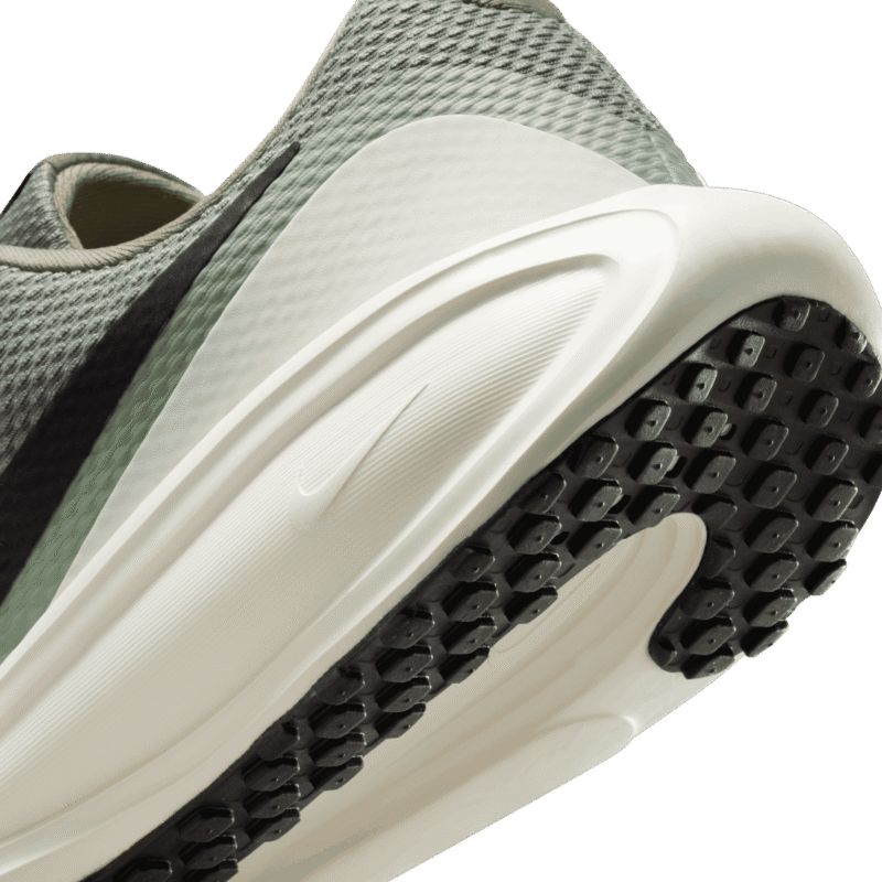 Nike Batai Bėgimo Vyrams Chaki Revolution 8 HJ9198-300 - Image 6