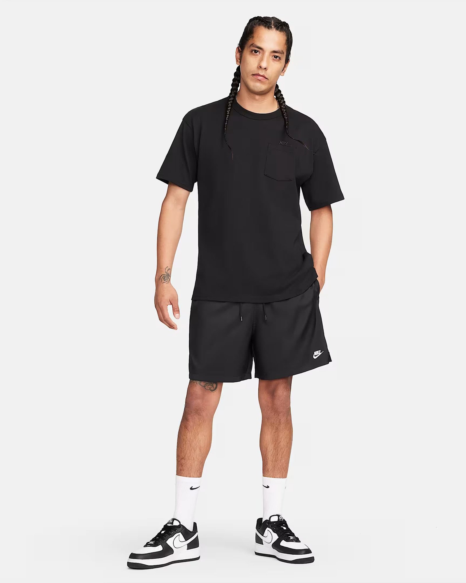 Nike Club Woven Flow Shorts FN3307-010 – Juodi Vyriški Šortai - Image 3