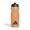 Oranžinė Adidas Performance Bottle KD2766 sportinė gertuvė 0.5 L su tūrio matavimo skale ir juodu logotipu.