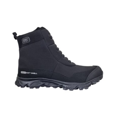 Juodi vyriški DK 15080 sniego batai su AQUA Softshell technologija, kailiniu pamušalu ir šoniniu užtrauktuku.