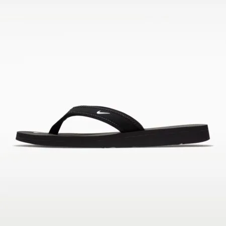 Juodos moteriškos šlepetės per pirštą Nike Celso Girl Thong, modelio kodas 314870-011.
