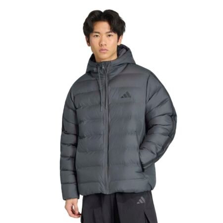 Tamsiai pilka vyriška žieminė striukė su gobtuvu ir trimis juostelėmis sintetinis pūkas Adidas Essentials Climawarm KE0253.